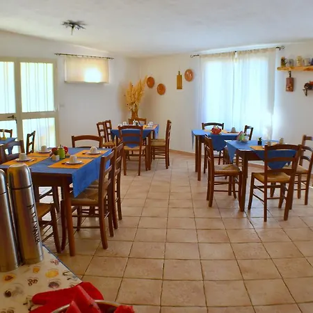 Bed & Breakfast Pira Pinta 3*