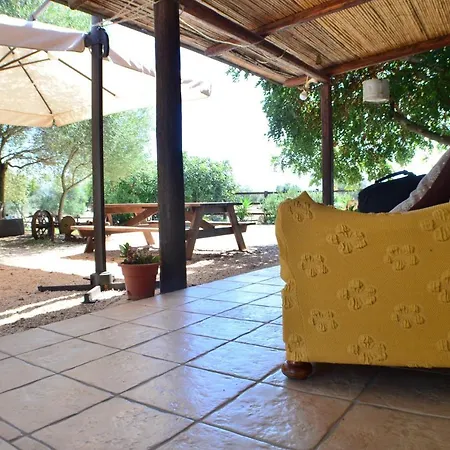 Pira Pinta Bed & Breakfast